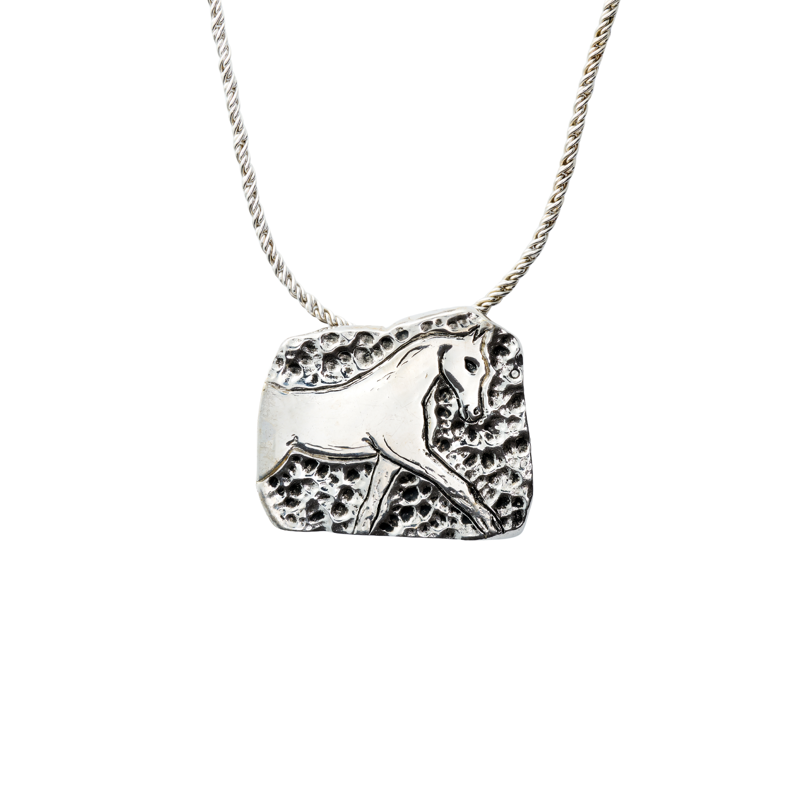 Extended Trot Pendant